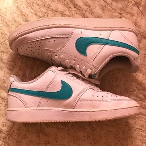Nike Airforces with teal Nike sign!